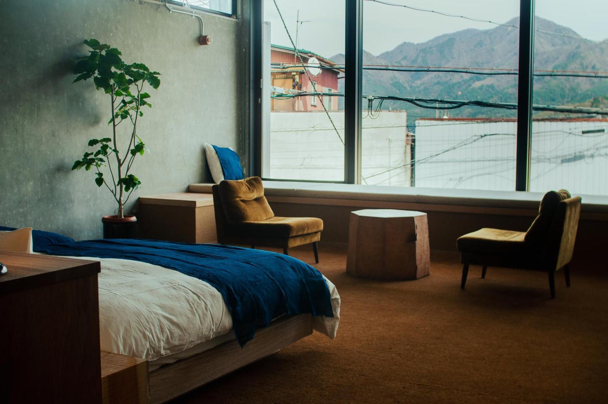 Hostel Saruya Fujiyoshida Bagian luar foto